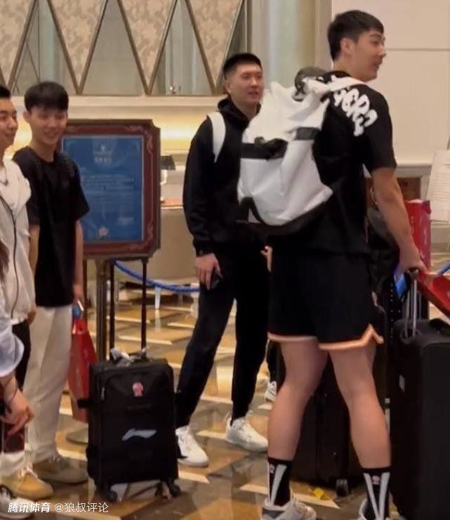 淫女人的谈话2020